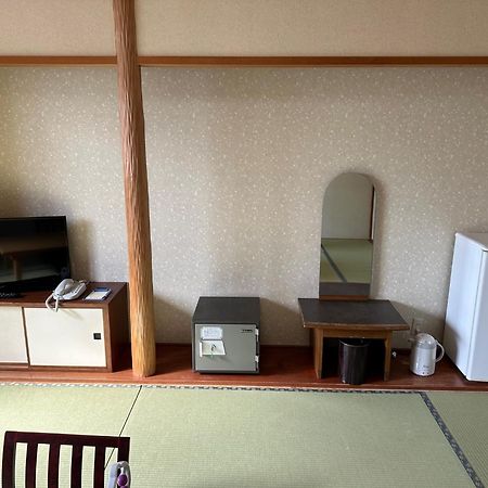 Horoshin Onsen Hotarukan Numata  Exterior photo