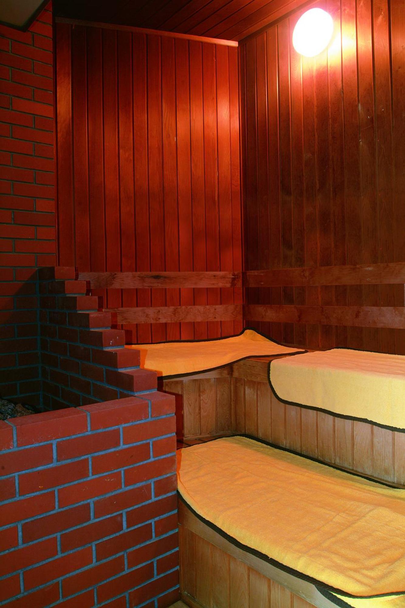 Horoshin Onsen Hotarukan Numata  Exterior photo